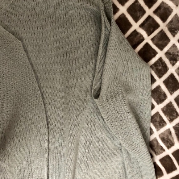 TOBI Teva Sweater Dress - Picture 2 of 4